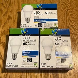 Bright Green LED Bundle NIB  Daylight (5000K)
